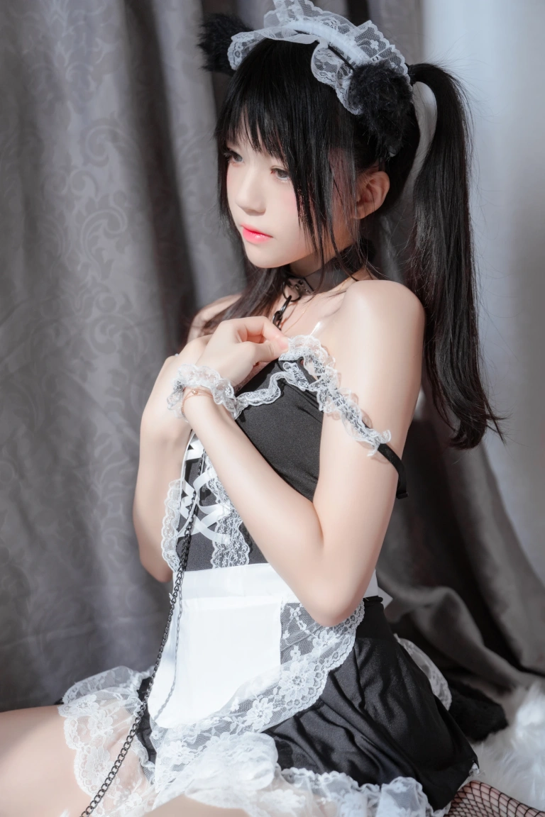桜桃喵《黑猫妹抖》主题写真：79张全套美图