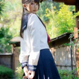 雫しずく《真面目な委員長》主题写真：89张全套美图