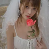 凛子酱《婚纱》主题写真：9张全套美图