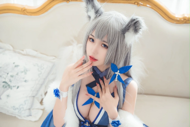 一北亦北《信浓礼服》主题写真：9张全套美图
