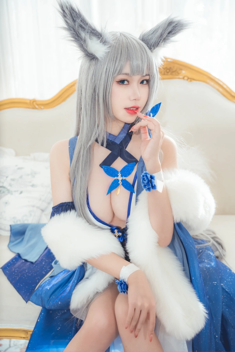 一北亦北《信浓礼服》主题写真：9张全套美图