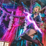 九九八《久岐忍》主题写真：12张全套美图