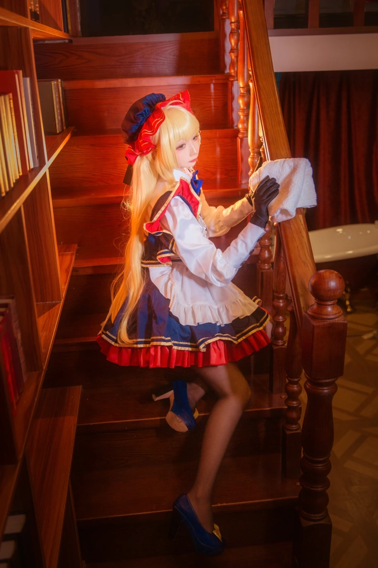 小野寺地瓜《术呆女仆》主题写真：12张全套美图