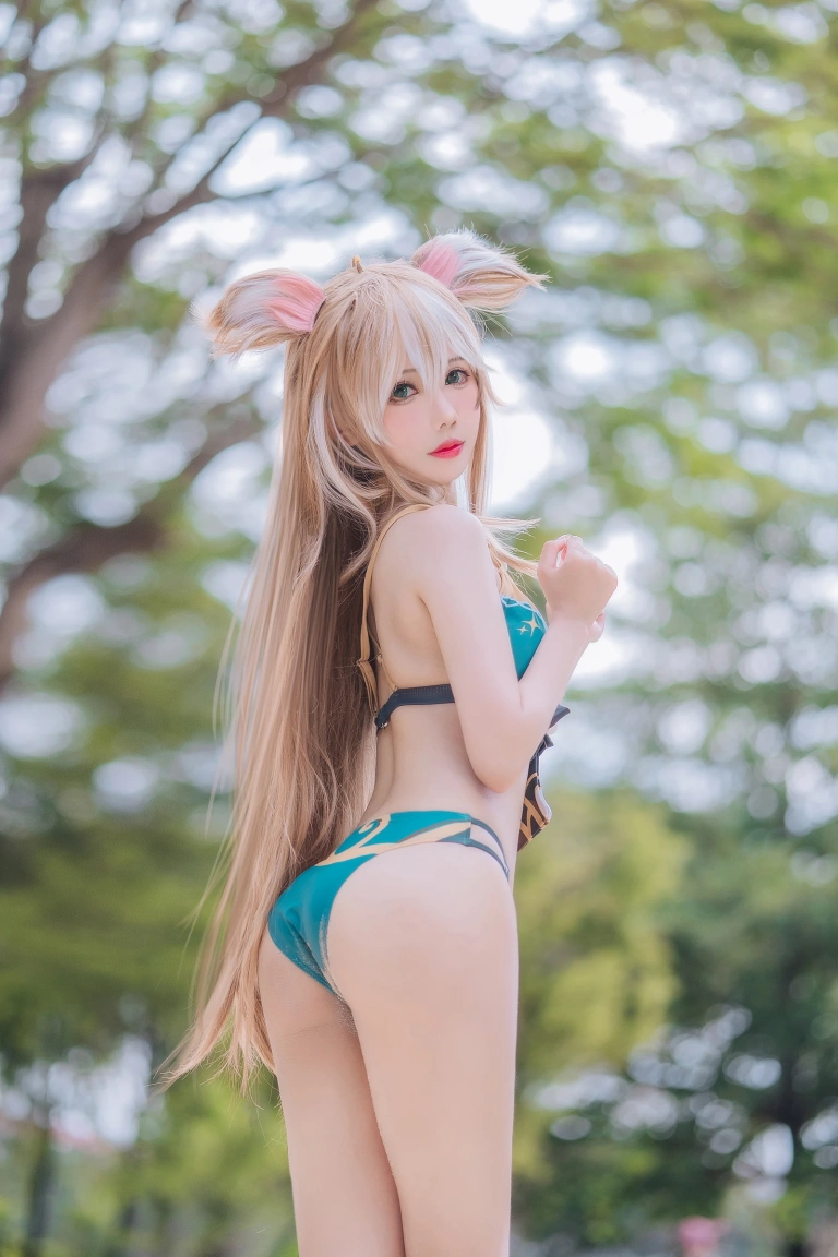 仙女月《泽月希娜小姐泳装》主题写真：15张全套美图