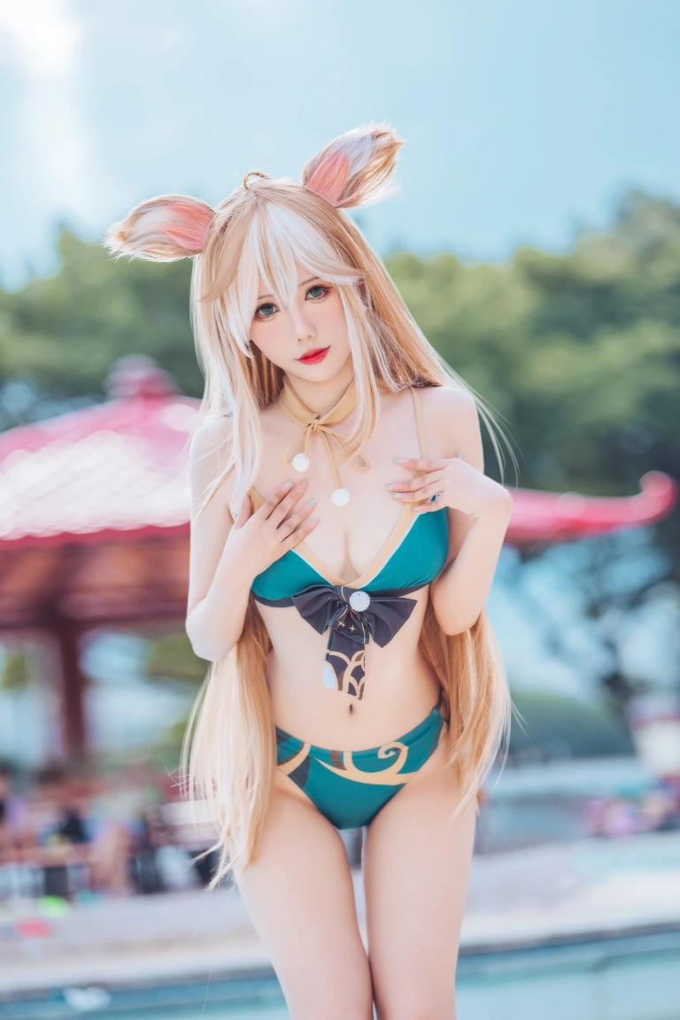 仙女月《泽月希娜小姐泳装》主题写真：15张全套美图
