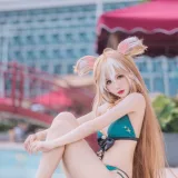 仙女月《泽月希娜小姐泳装》主题写真：15张全套美图