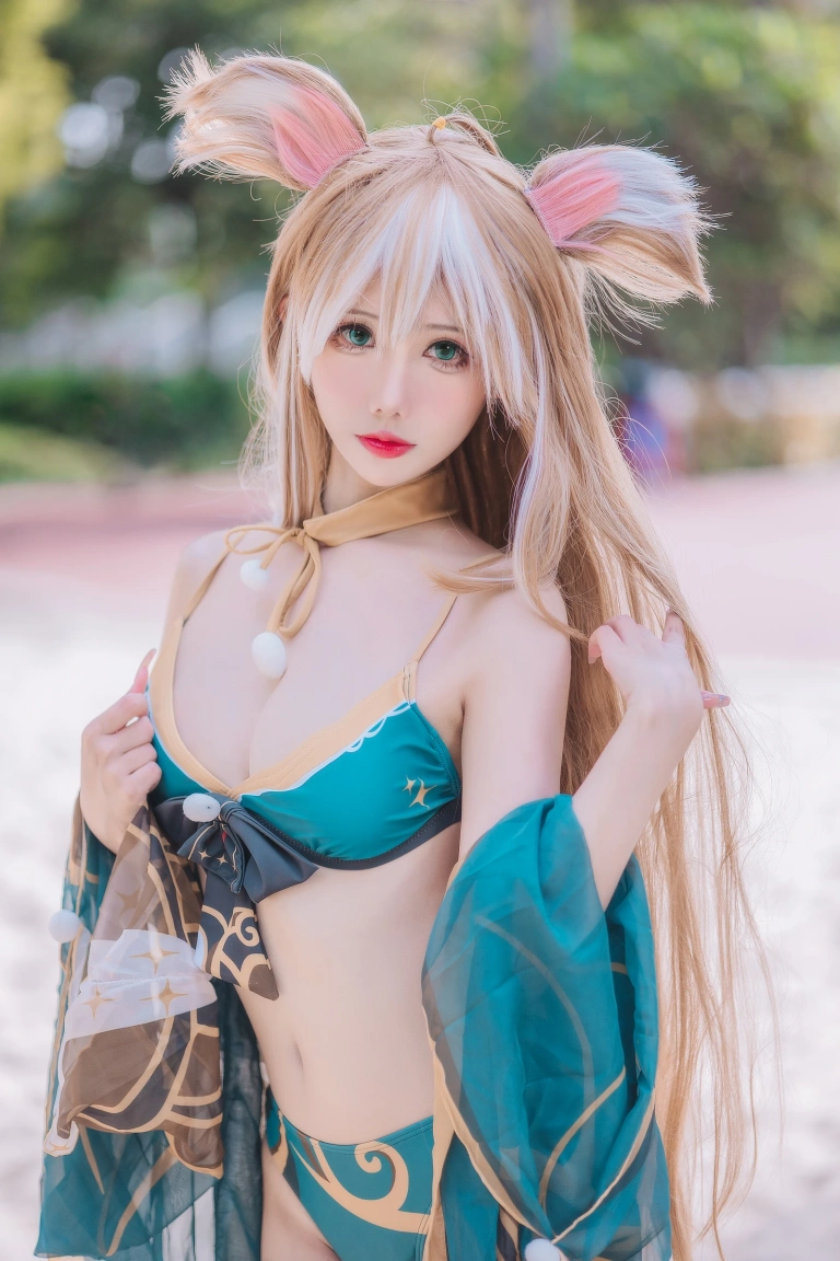 仙女月《泽月希娜小姐泳装》主题写真：15张全套美图
