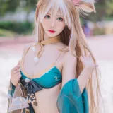 仙女月《泽月希娜小姐泳装》主题写真：15张全套美图