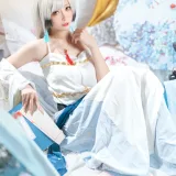 樱岛嗷一《海天 书香水榭》主题写真：16张全套美图