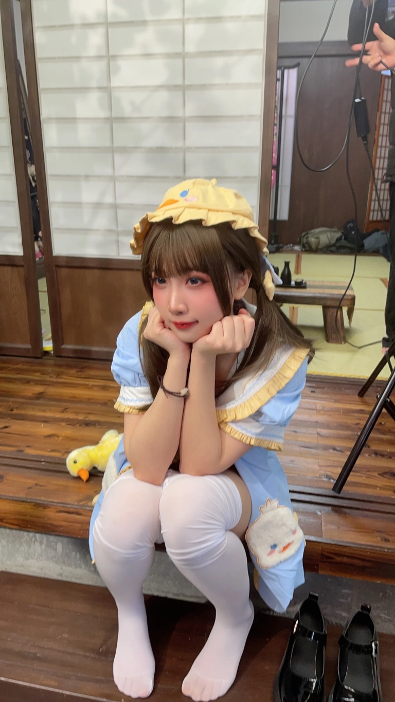 小和甜酒《鸭鸭幼稚园》主题写真：170张全套美图，含2个视频