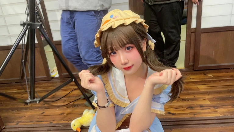 小和甜酒《鸭鸭幼稚园》主题写真：170张全套美图，含2个视频