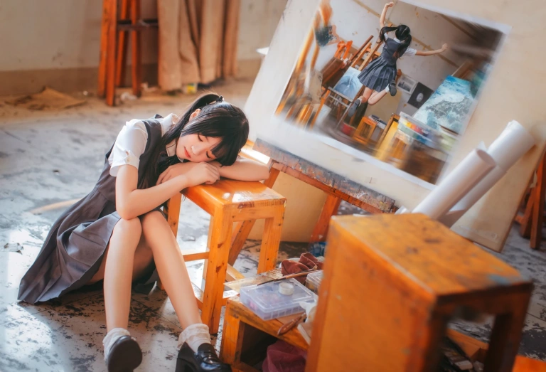 桜桃喵《画室少女》主题写真：17张全套美图