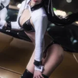 抱走莫子《车女郎》主题写真：22张全套美图