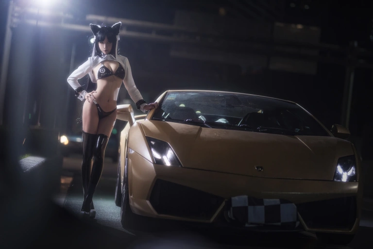 抱走莫子《车女郎》主题写真：22张全套美图
