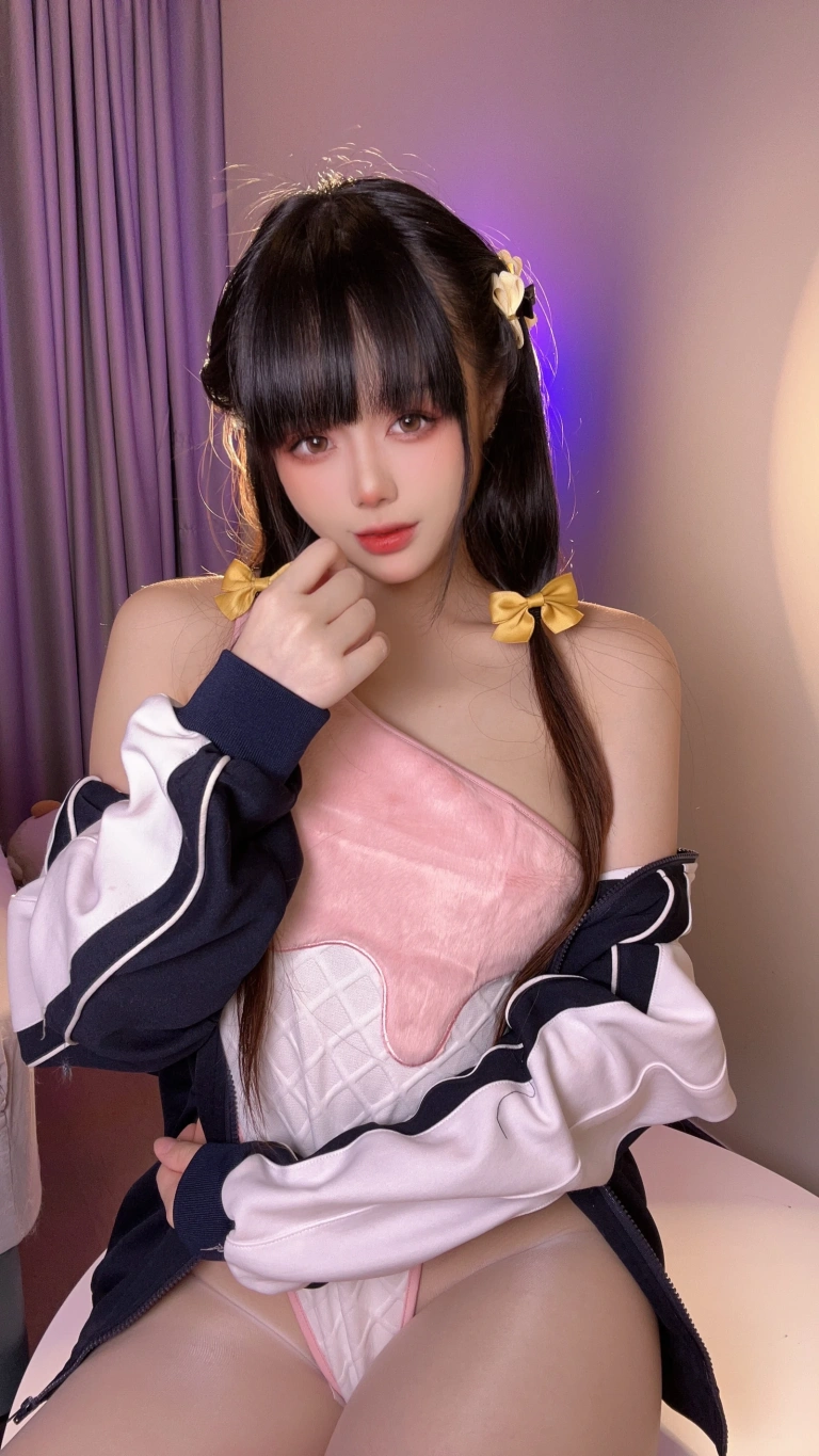 九言《冰淇淋》主题写真：26张全套美图，含4个视频