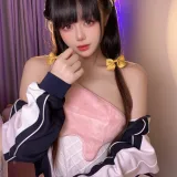 九言《冰淇淋》主题写真：26张全套美图，含4个视频