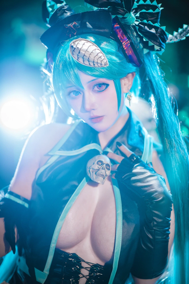 凛子酱《骸音》主题写真：27张全套美图