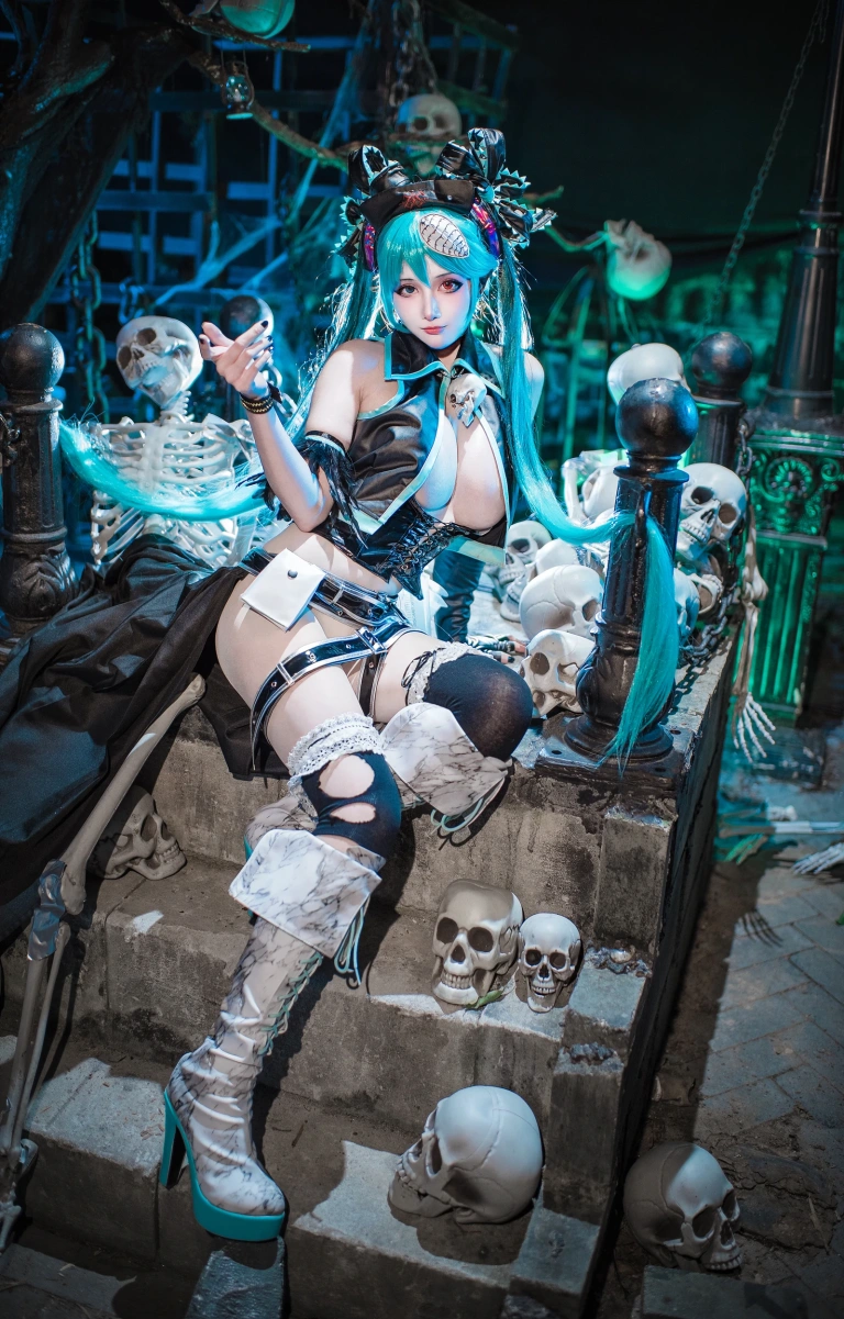凛子酱《骸音》主题写真：27张全套美图