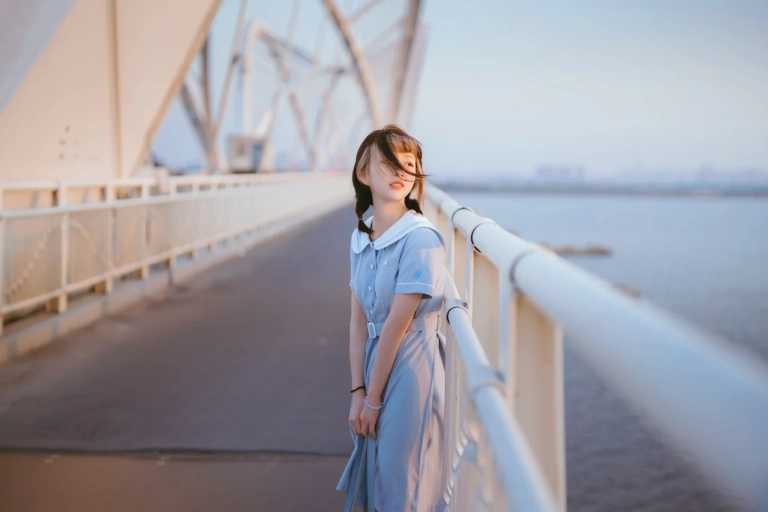 清青琴玖《微风晚霞》主题写真：29张全套美图