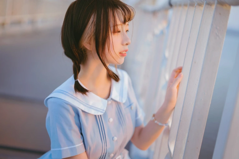 清青琴玖《微风晚霞》主题写真：29张全套美图