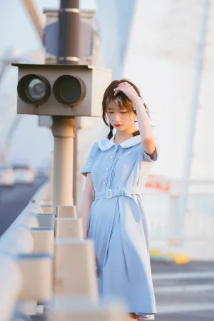 清青琴玖《微风晚霞》主题写真：29张全套美图