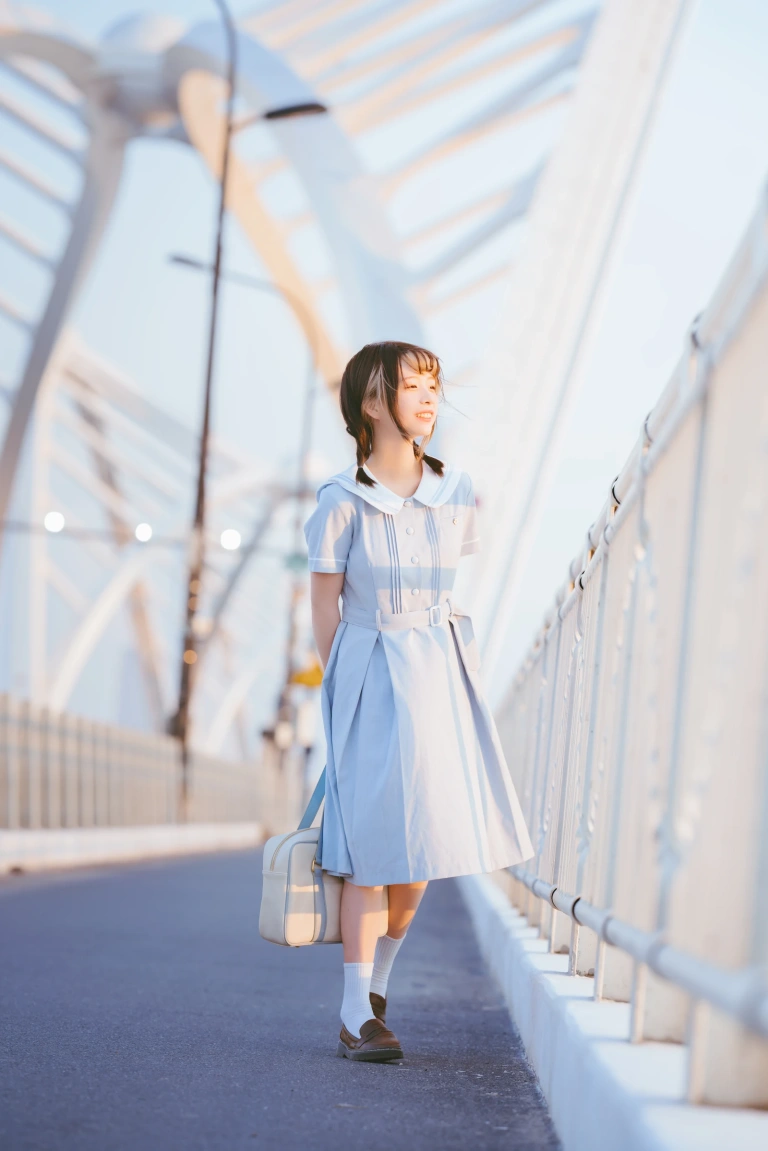 清青琴玖《微风晚霞》主题写真：29张全套美图
