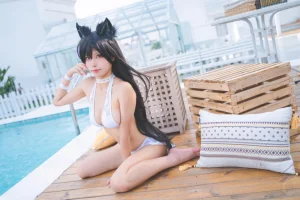 三無人型《碧蓝航线 爱宕泳装》主题写真：30张全套美图