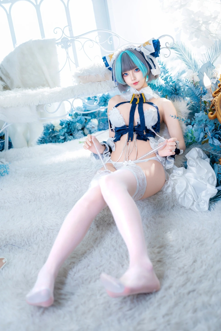 狐玖玖《柴郡睡衣》主题写真：32张全套美图