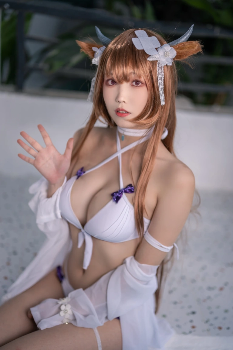 汪知子《樫野泳装》主题写真：33张全套美图