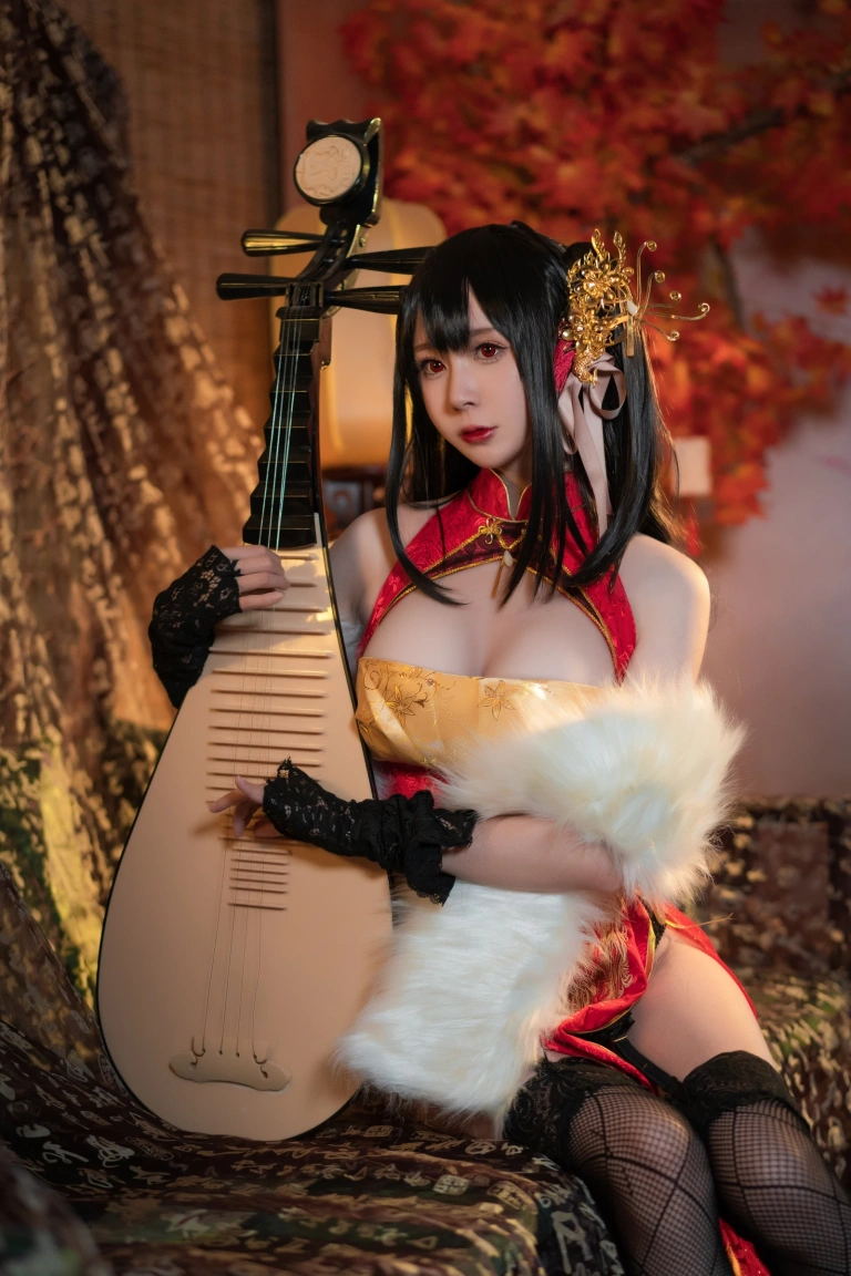 西园寺南歌《大凤 旗袍》主题写真：35张全套美图