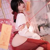 星黛鹿鹿《祈福巫女》主题写真：56张全套美图