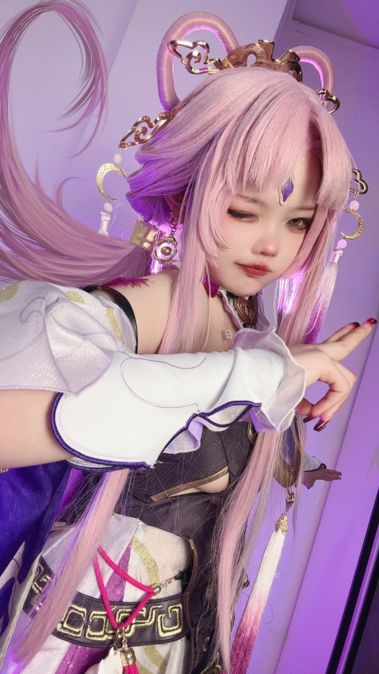 小瑶幺幺《符玄自拍》主题写真：58张全套美图，含4个视频