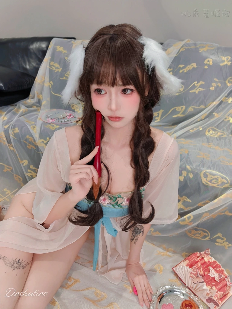 麻薯好吃《中秋小兔》主题写真：60张全套美图