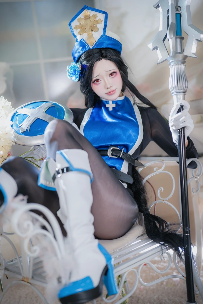 前野太太《胜利女神：妮姬 梅登 冰玫瑰》主题写真：94张全套美图