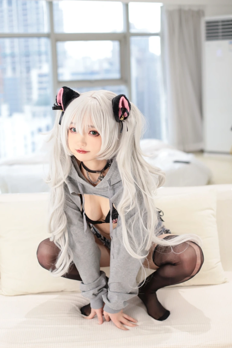 神沢永莉《ckt♡前开卫衣黑丝牛仔裤》主题写真：88张全套美图