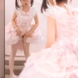 幼水铃衣《小蛋糕加JK》主题写真：30张全套美图，含1个视频