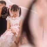 幼水铃衣《小蛋糕加JK》主题写真：30张全套美图，含1个视频