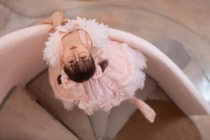 幼水铃衣《小蛋糕加JK》主题写真：30张全套美图，含1个视频