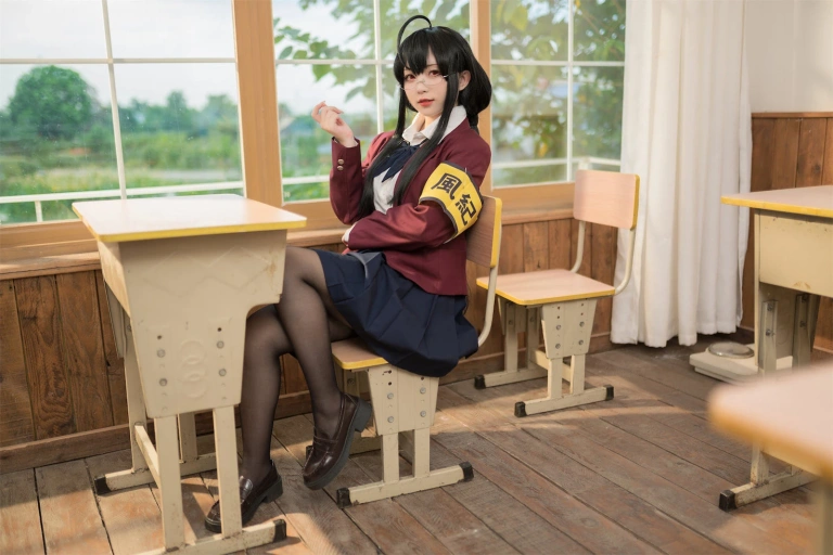 花铃《大凤jk放学后风纪委员》主题写真：71张全套美图