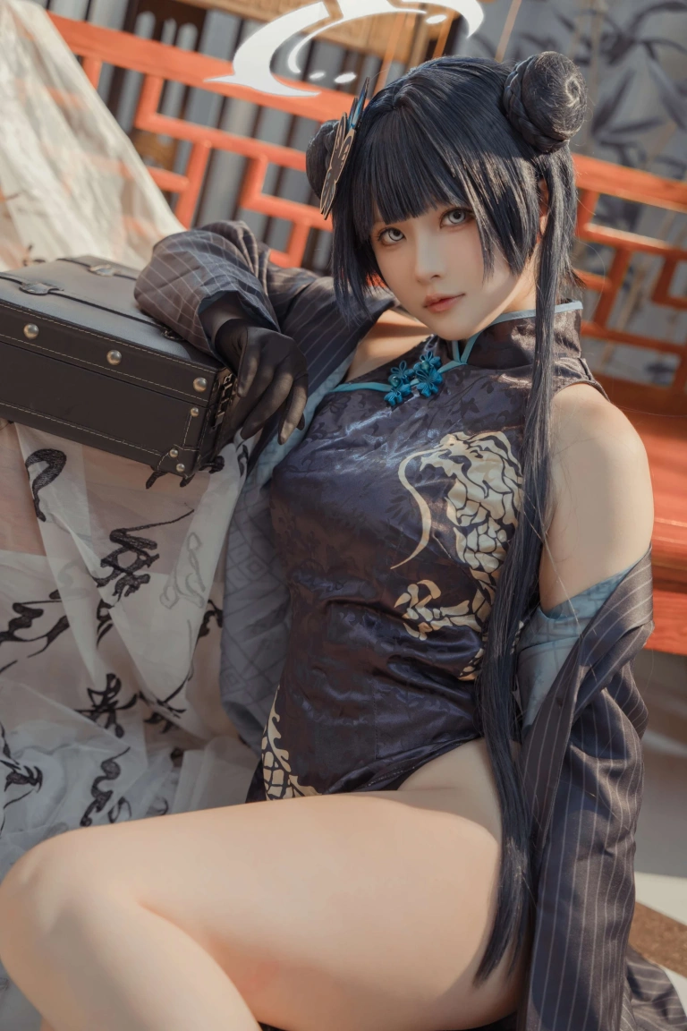屿鱼《[Patreon] 2023年08月套图会员合集》主题写真：85张全套美图