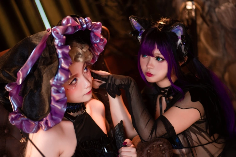 小和甜酒&橙风千雅《魔女猫咪》主题写真：118张全套美图