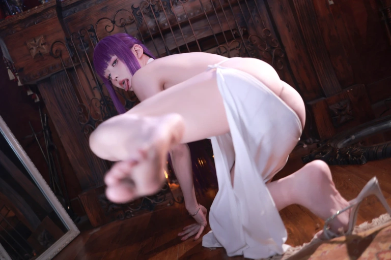 桜满三时《菲伦》主题写真：15张全套美图