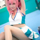瓜希酱《布莱默顿》主题写真：20张全套美图