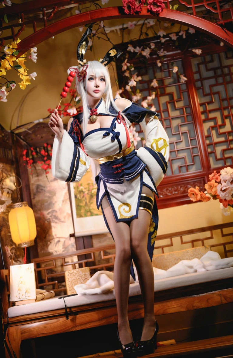 凛子酱《旗袍兔兔》主题写真：21张全套美图