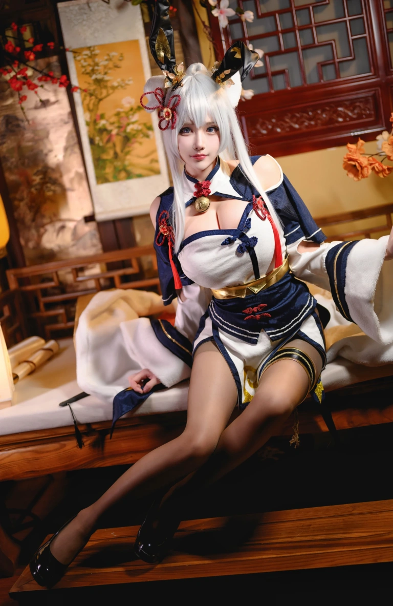 凛子酱《旗袍兔兔》主题写真：21张全套美图