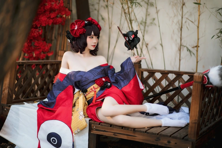 焖焖碳《葛饰阿荣》主题写真：22张全套美图