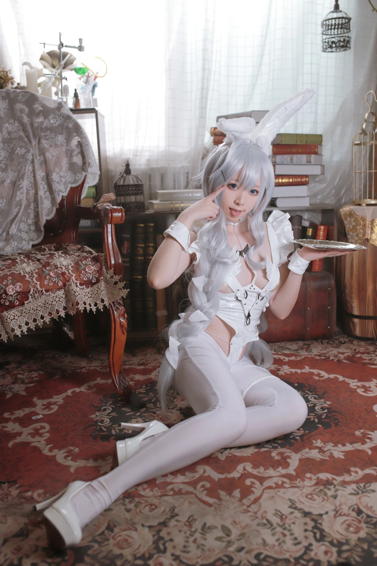 朝霧愛《恶毒兔女郎》主题写真：27张全套美图