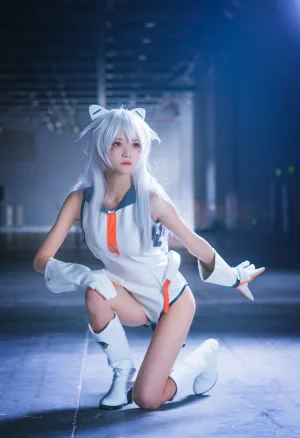 桜桃喵《机动战队：遥 2》主题写真：32张全套美图
