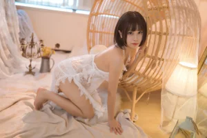 三無人型《日落》主题写真：32张全套美图