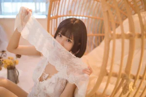 三無人型《日落》主题写真：32张全套美图